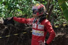 photo_6059710641884739521_y