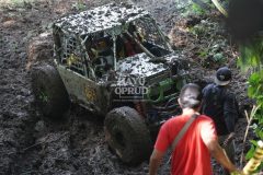 photo_6059710641884739533_y