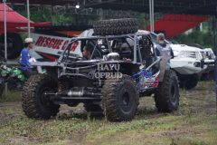 photo_6059710641884739555_y